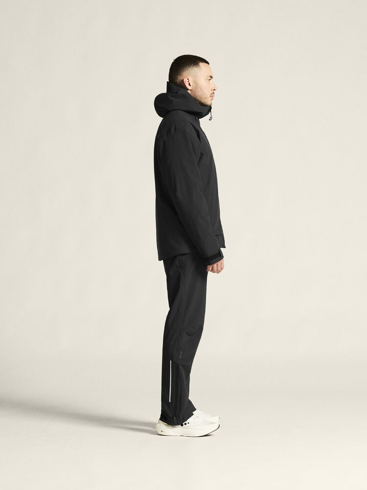 1916344-999000_Core20Explore20Shell20Pants20M_closeup2