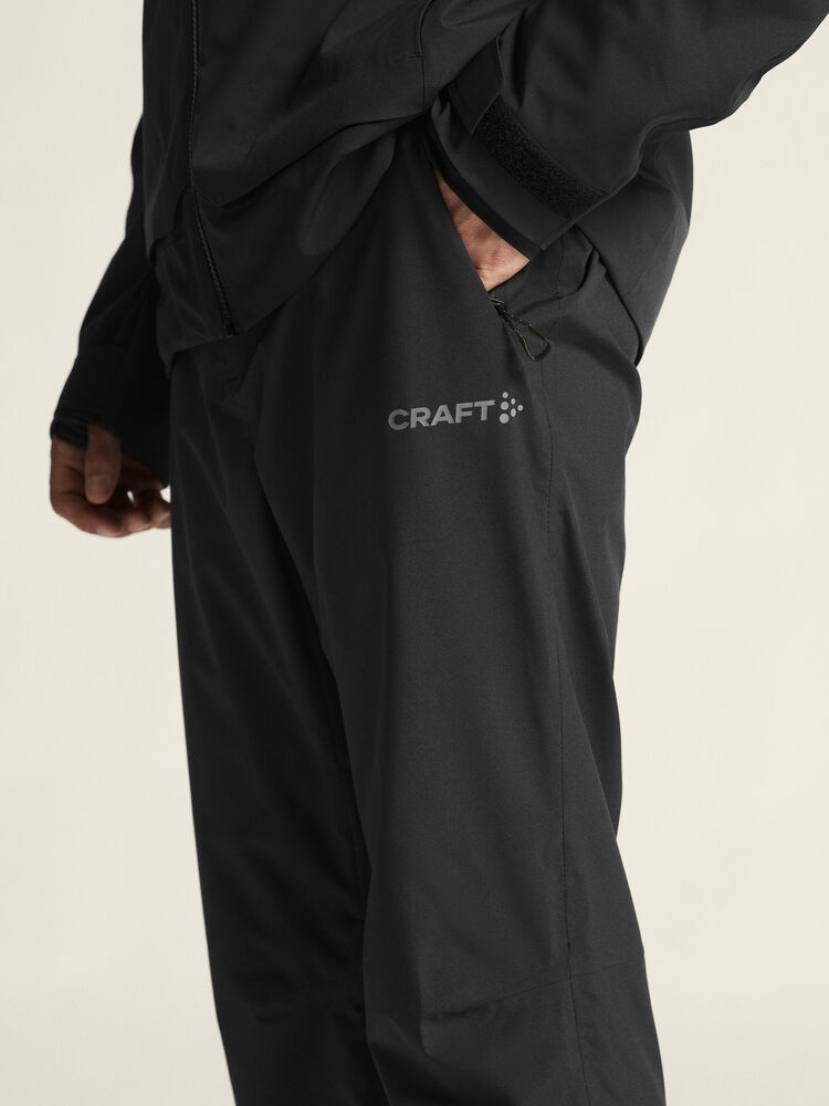 1916344-999000_Core20Explore20Shell20Pants20M_closeup5