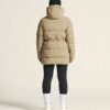 1916375-240000_Urban20Down20Puffer20Jkt20W_closeup3
