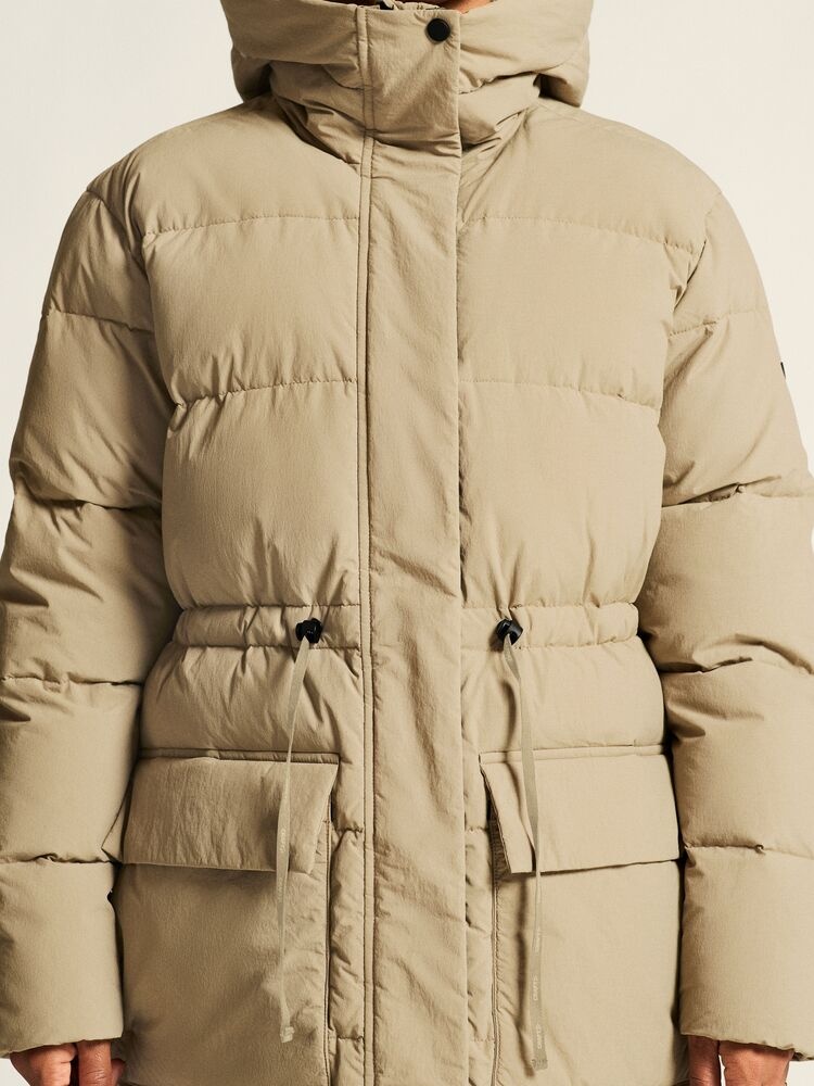 1916375-240000_Urban20Down20Puffer20Jkt20W_closeup5