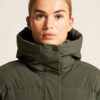 1916375-681000_Urban20Down20Puffer20Jkt20W_closeup6