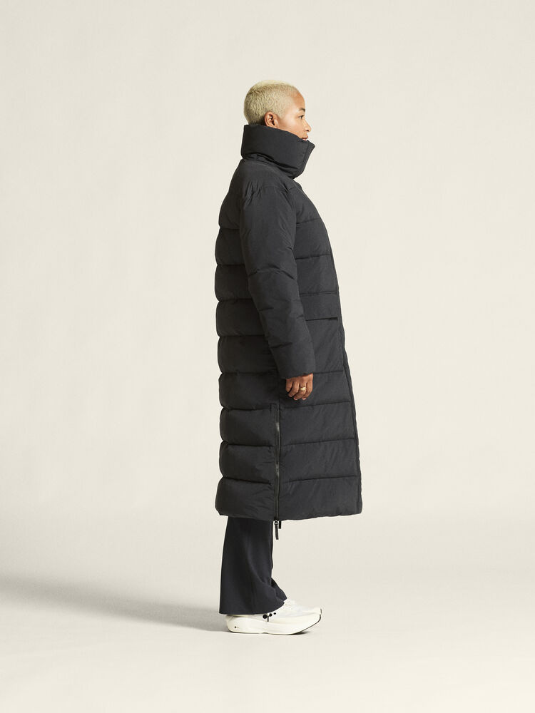 1916376-999000_Urban20Long20Padded20Coat20W_closeup2