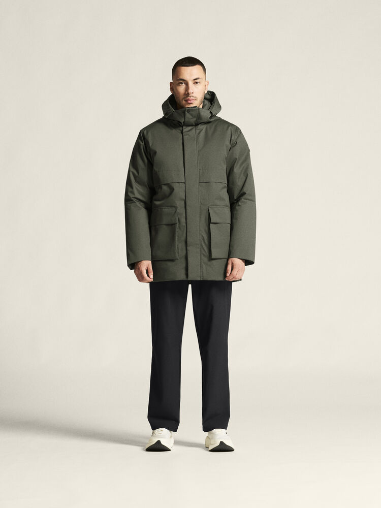 1916377-681000_Urban20Padded20Parka20M_closeup1