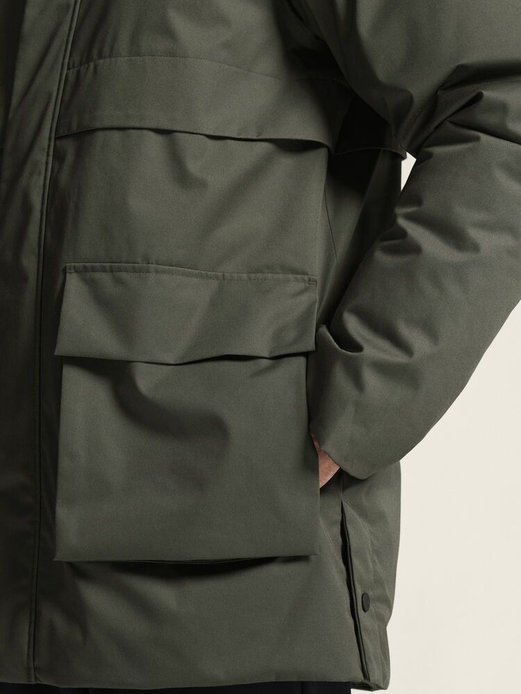 1916377-681000_Urban20Padded20Parka20M_closeup6
