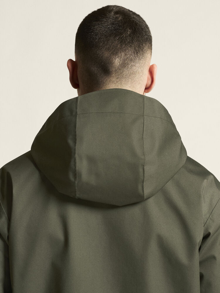 1916379-681000_Urban20Jacket20M_closeup8