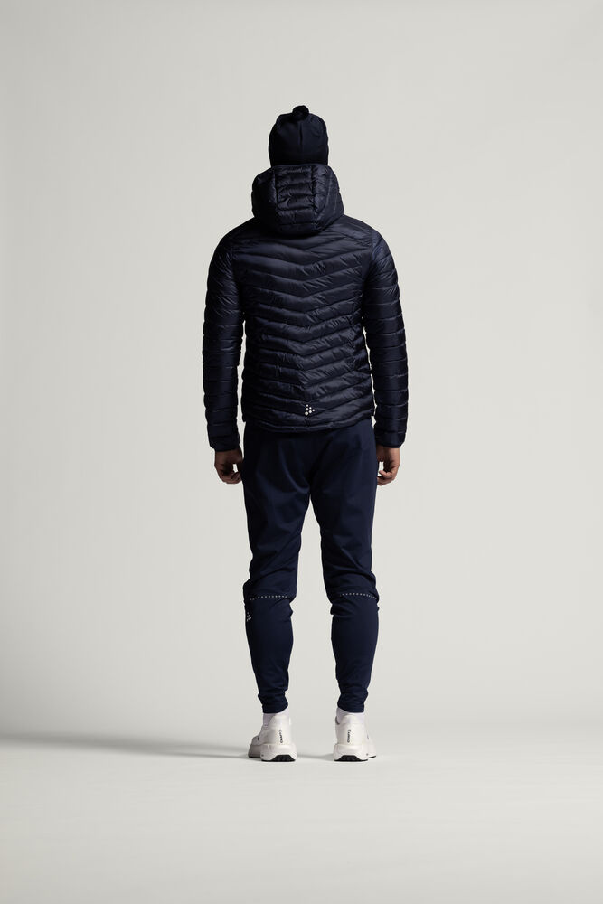 1916600-396430_NOR20Core20Explore20LT.20Insulaton20JKT20M_closeup3