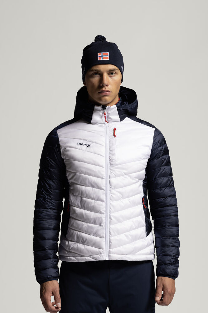 1916600-396430_NOR20Core20Explore20LT.20Insulaton20JKT20M_closeup4