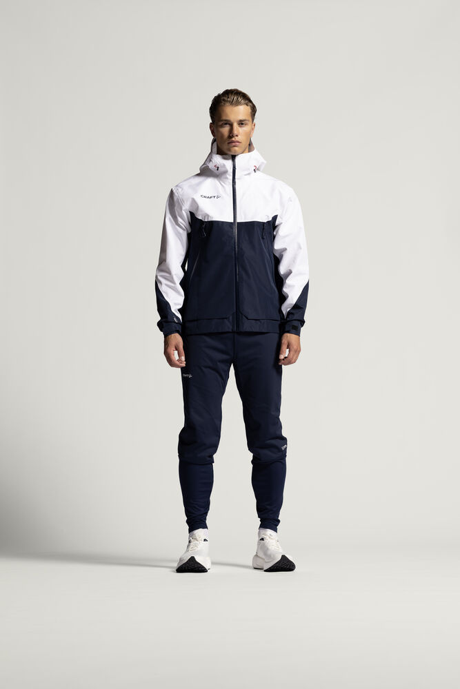 1916606-900396_NOR20ADV20Explore20Shell20Jkt20M_Closeup1