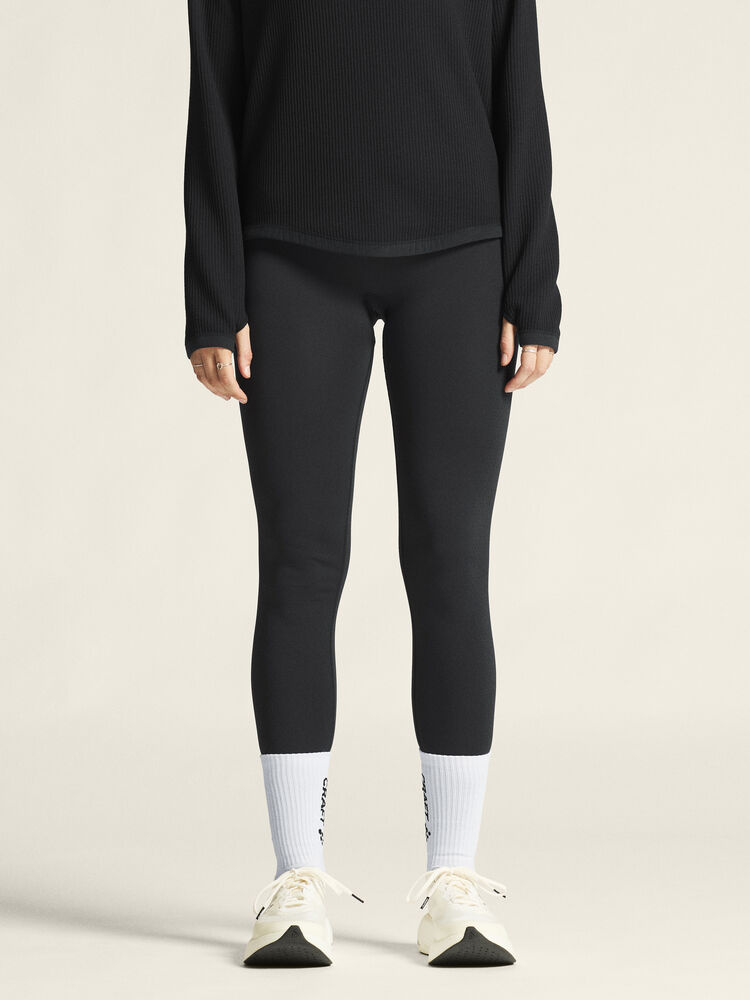 1916690-999000_Dry20Active20Comfort20Pants20220W_closeup4