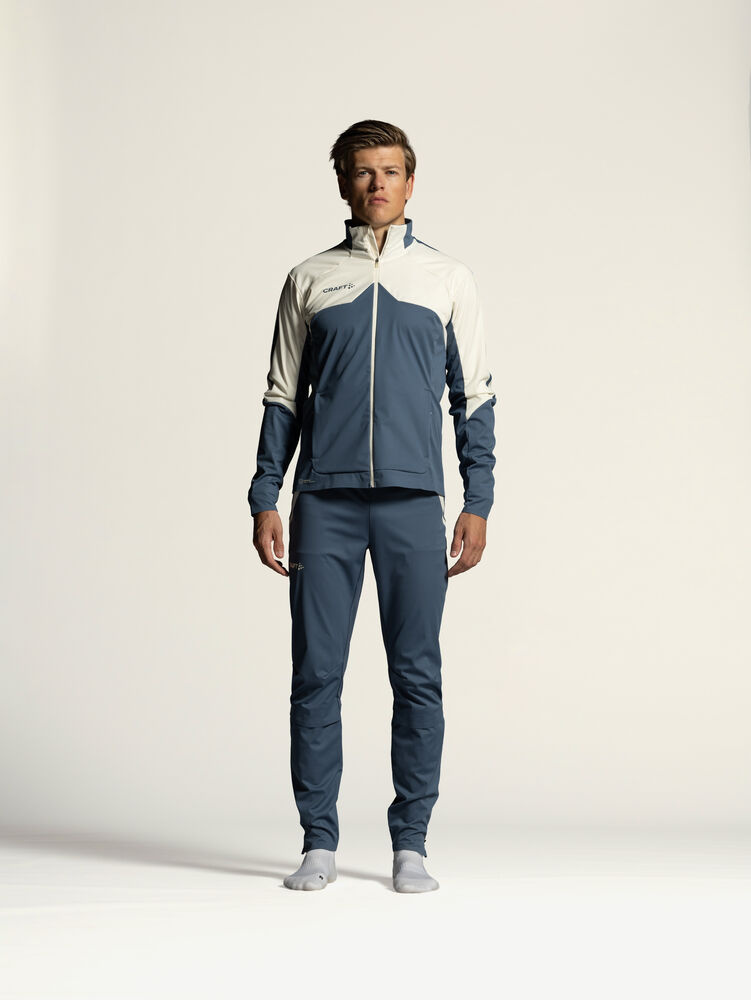1916808-376000_OL20Norway20Race20Jacket202.020M_Closeup1
