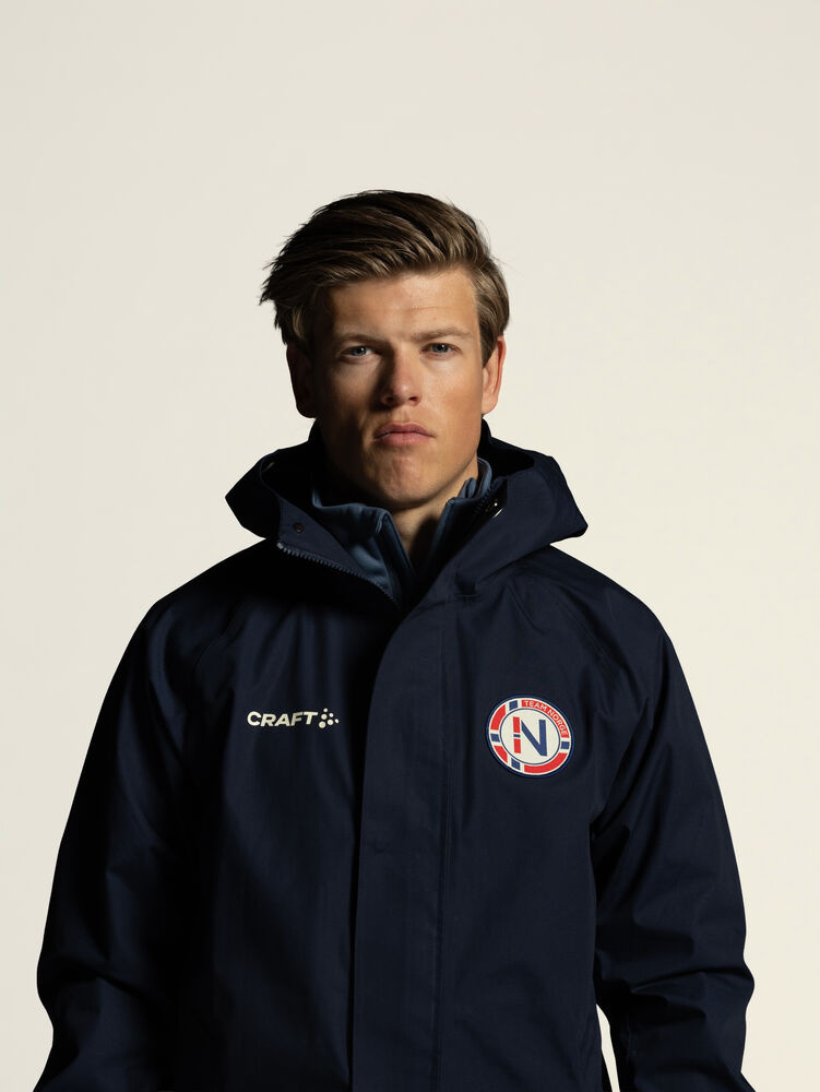 1916829-396777_OL20Norway20202L20Coat20U_Closeup4