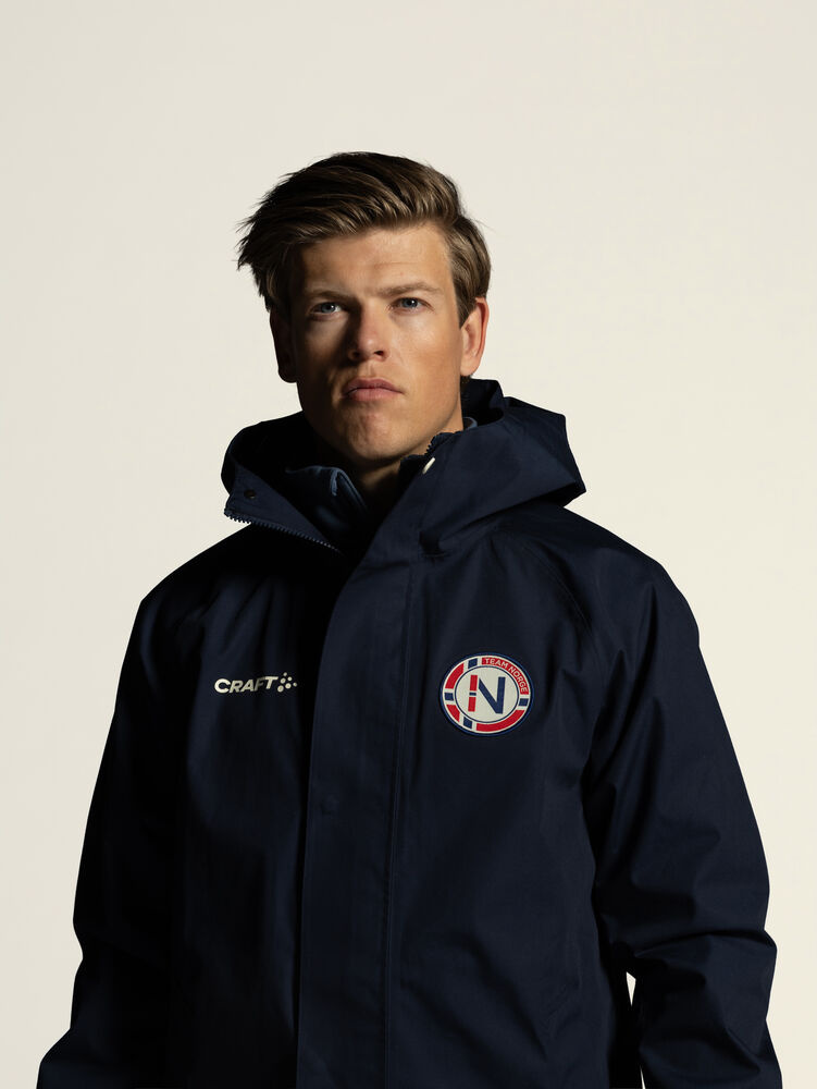 1916829-396777_OL20Norway20202L20Coat20U_Closeup5