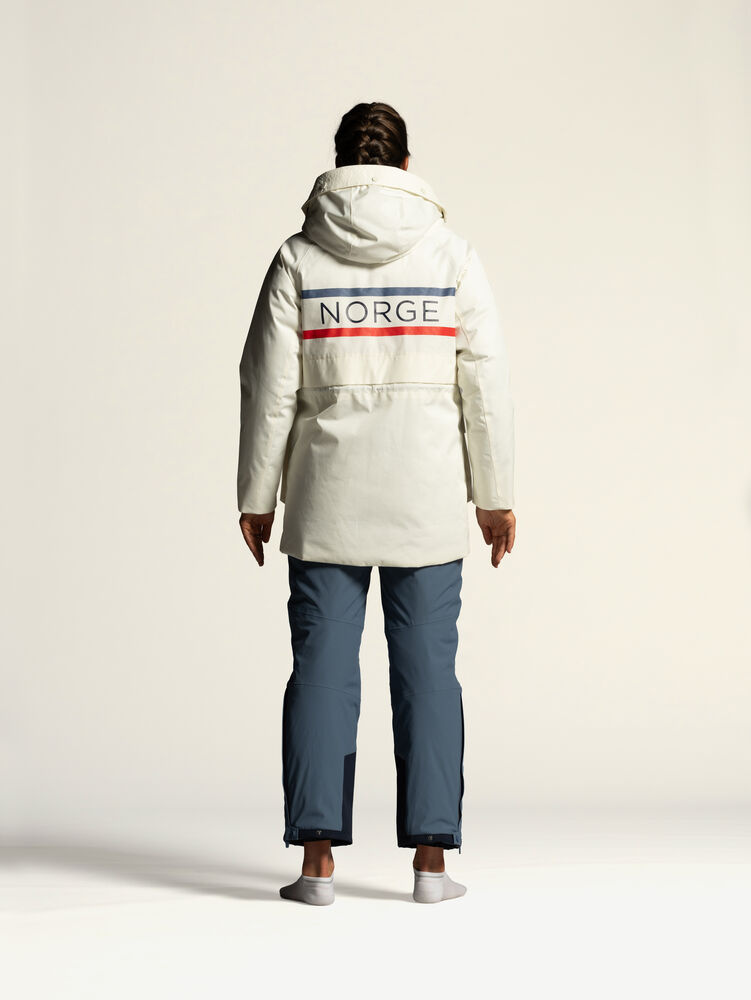 1916832-905777_OL20Norway20Padded20Parka20W_Closeup2