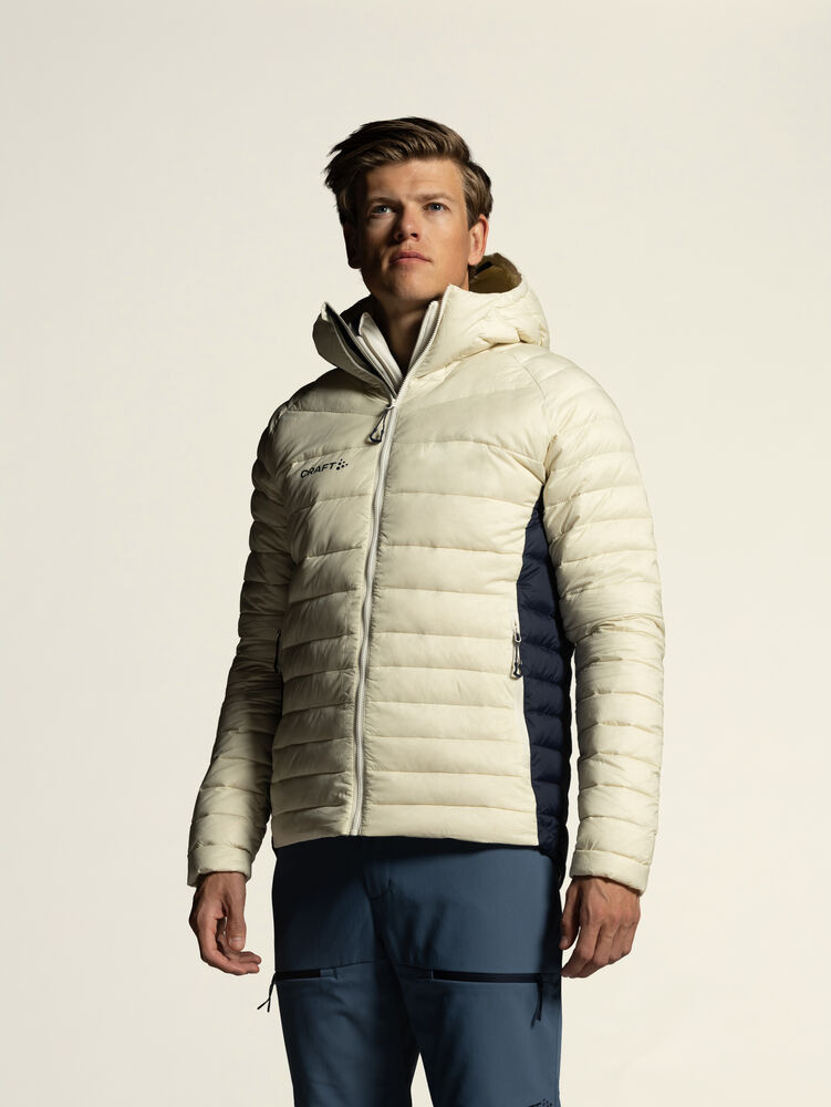 1916839-905000_OL20Norway20Light20Down20Jacket20M_Closeup3