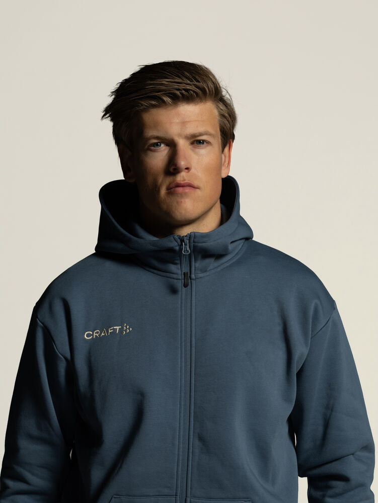 1916843-376000_OL20Norway20Community202.020Zip20Hoodie20M_Closeup5