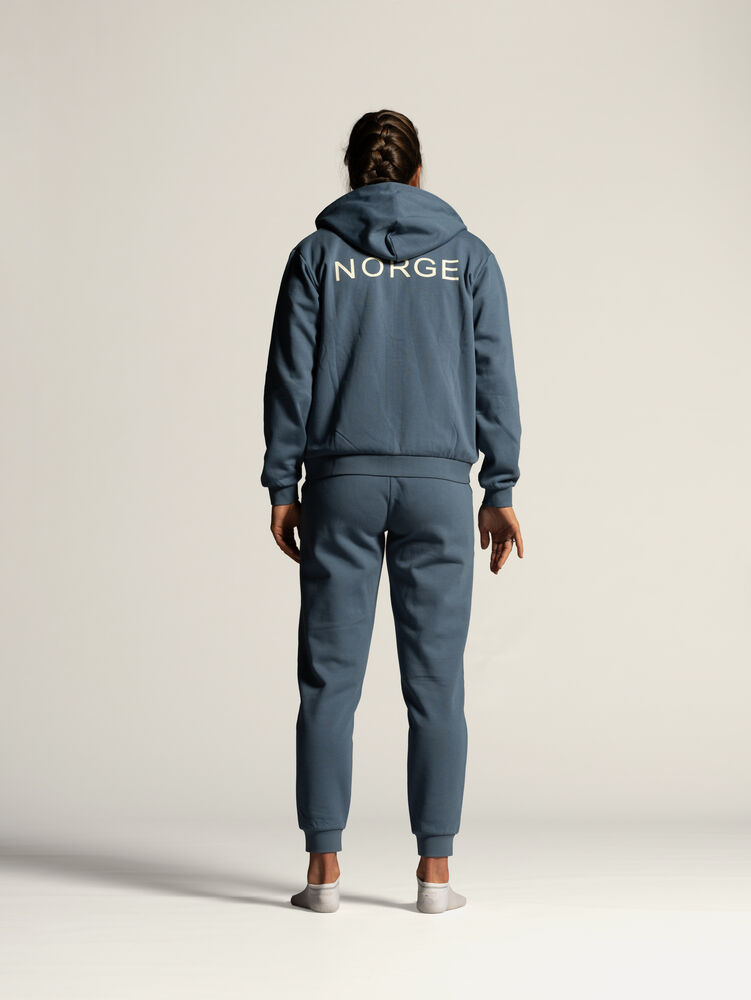 1916844-376777_OL20Norway20Community202.020Zip20Hoodie20W_Closeup2