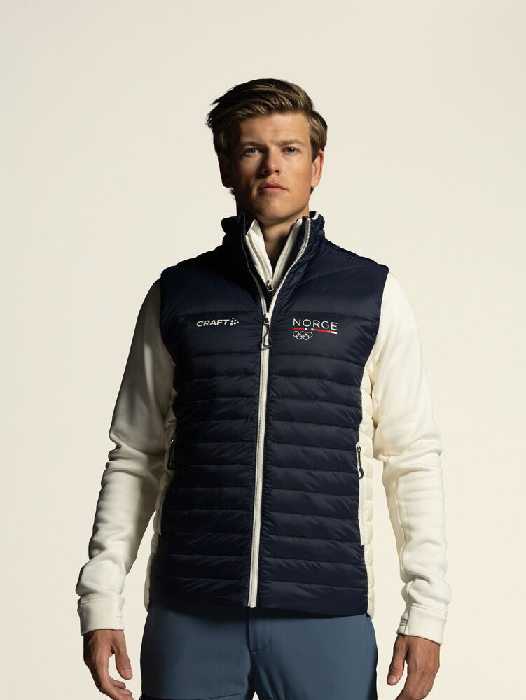 1916847-396396_OL20Norway20Light20Down20Vest20M_Closeup5