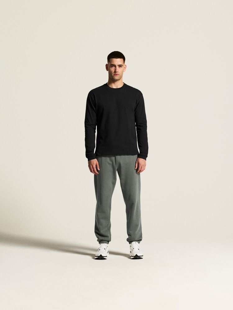 1916958-999000_Frequent20Heavy20LS20Tee20M_closeup1-1