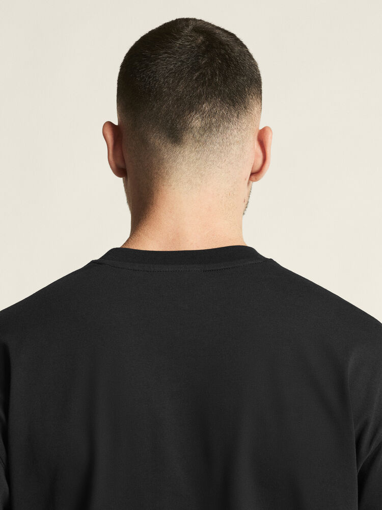 1916958-999000_Frequent20Heavy20LS20Tee20M_closeup6
