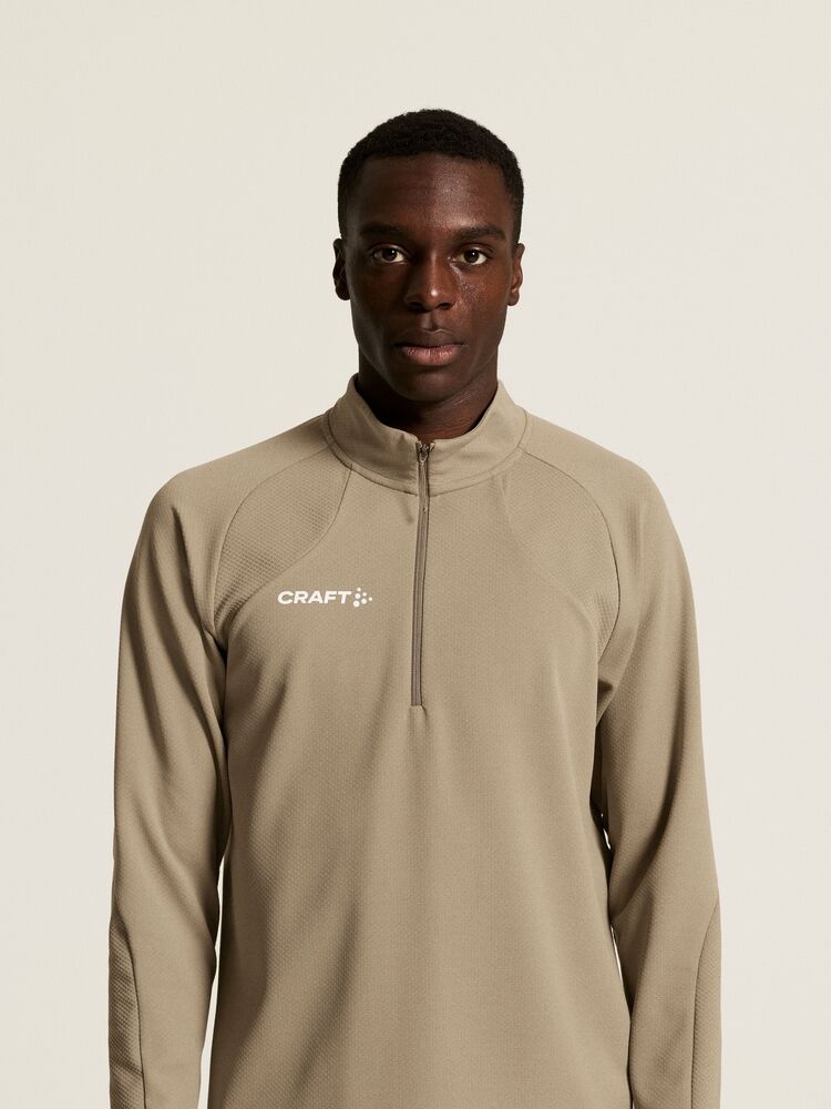 C17402-2370_Extend20Halft20Zip20M_closeup6