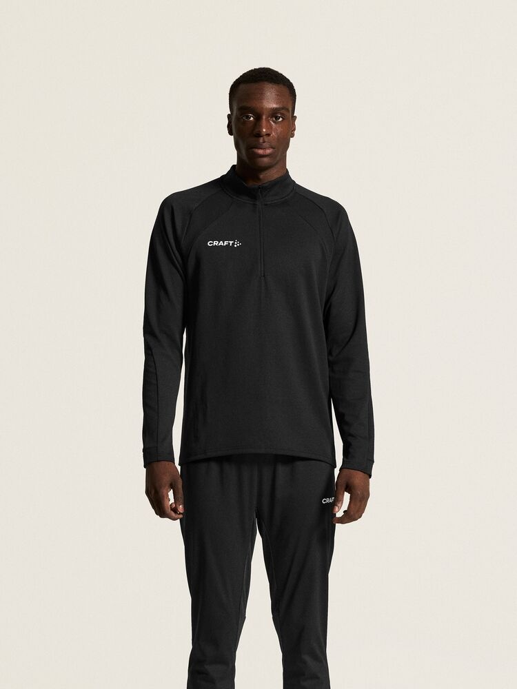 C17402-9990_Extend20220Half20Zip20M_closeup5