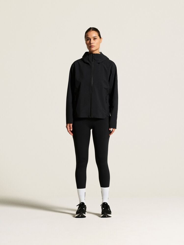 C17424-9990_Urban20Shell20Jacket20W_closeup1
