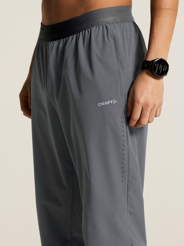 C17488-9580_Essence20training20pants20320M_closeup5