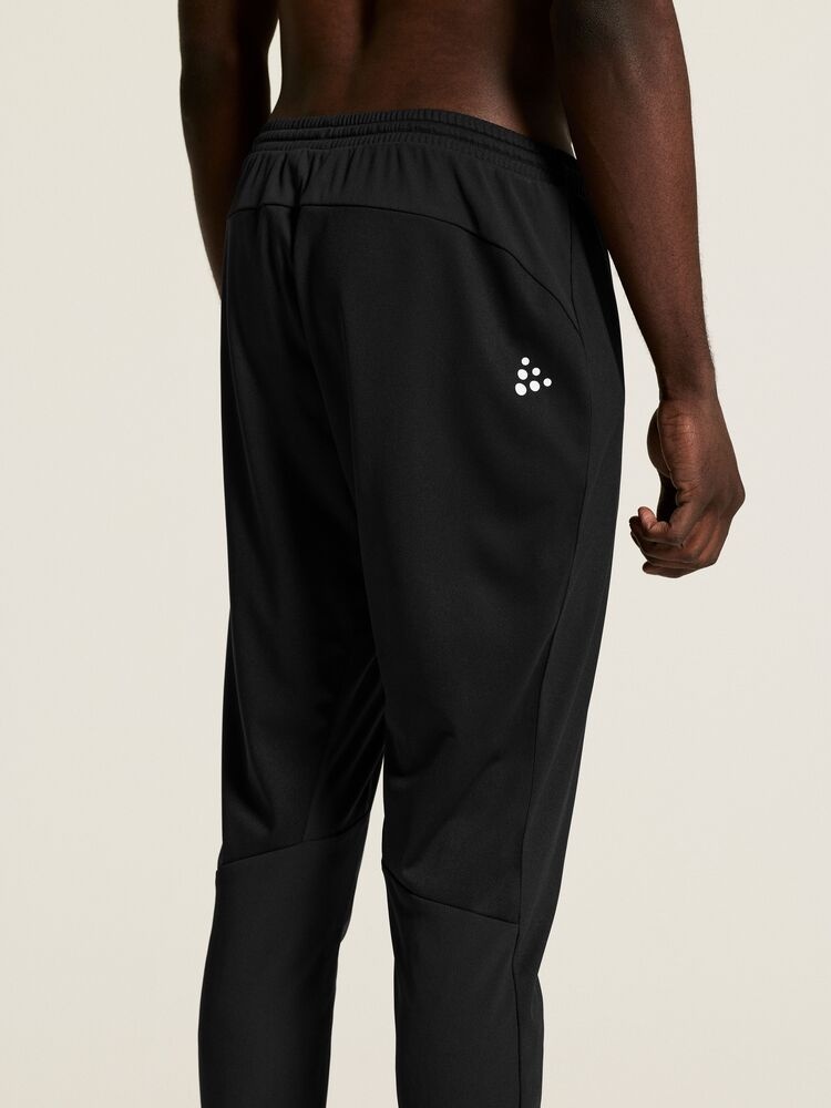 C17684-9990_Evolve20220Slim20Pant20M_closeup8