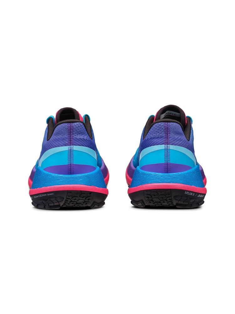 1916806-346759_Xplor20220M_Heel-1