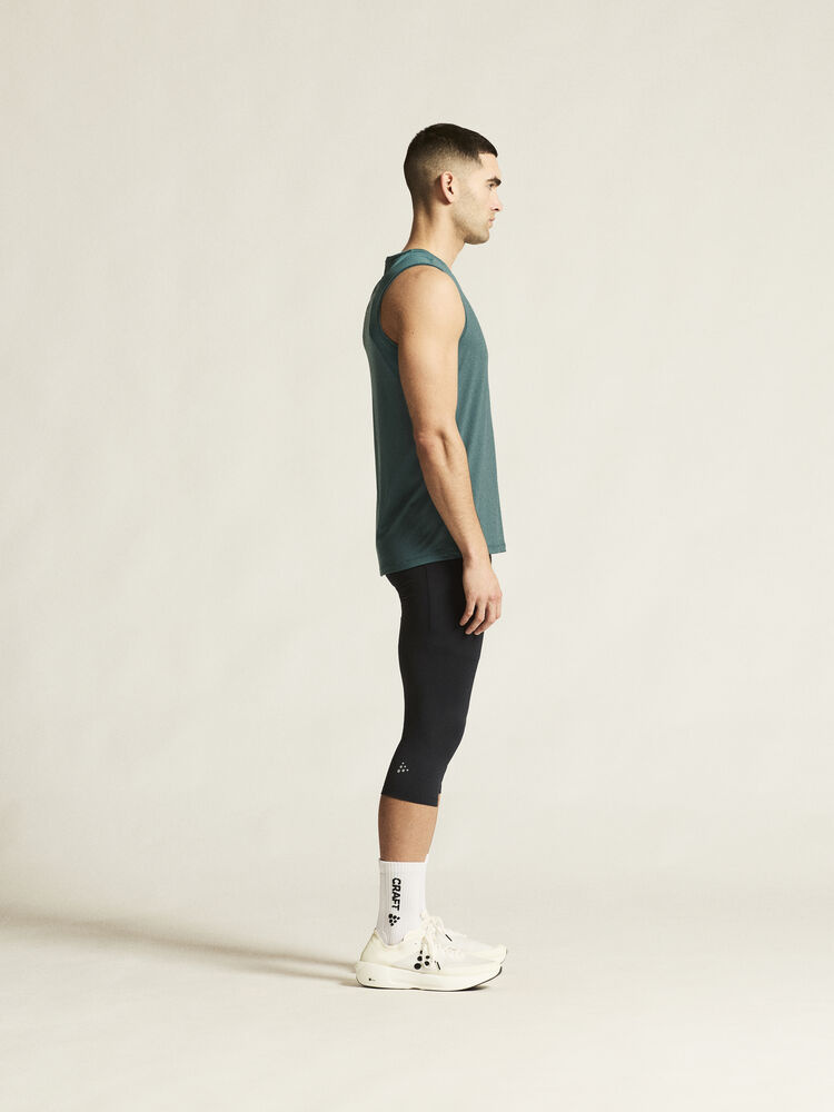 C17229-9990_ADV20Essence20knickers20320M_closeup2