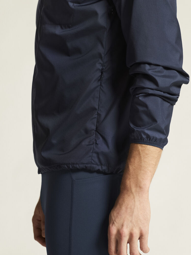 C17235-3960_ADV20Essence20wind20jacket20220M_closeup7