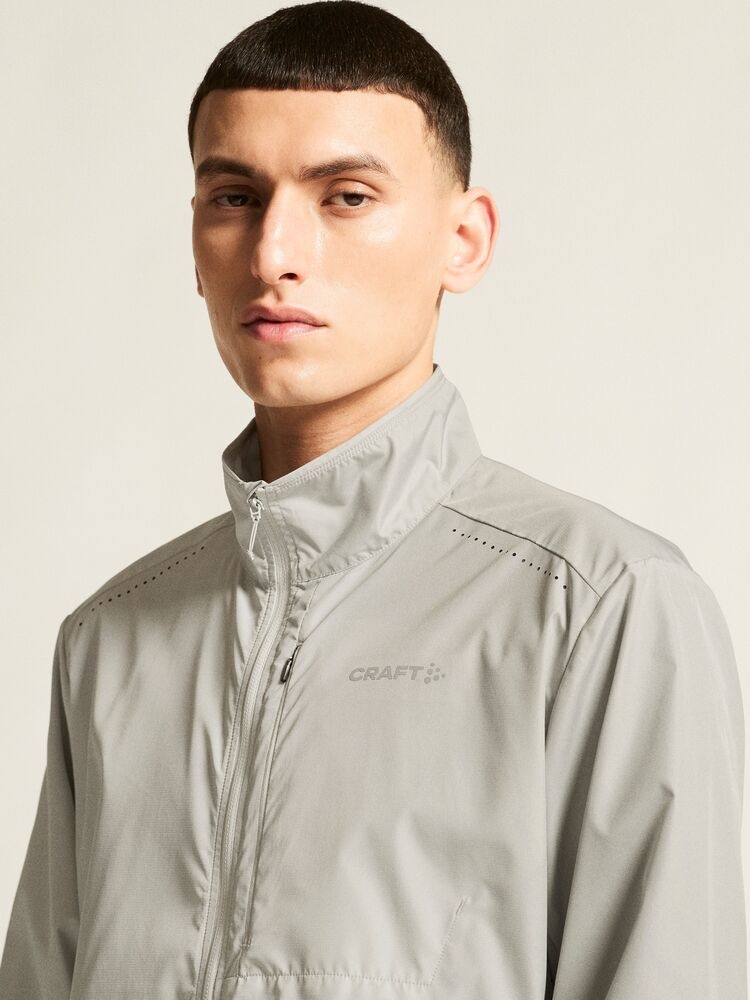 C17235-9220_ADV20Essence20wind20jacket20220M_closeup5