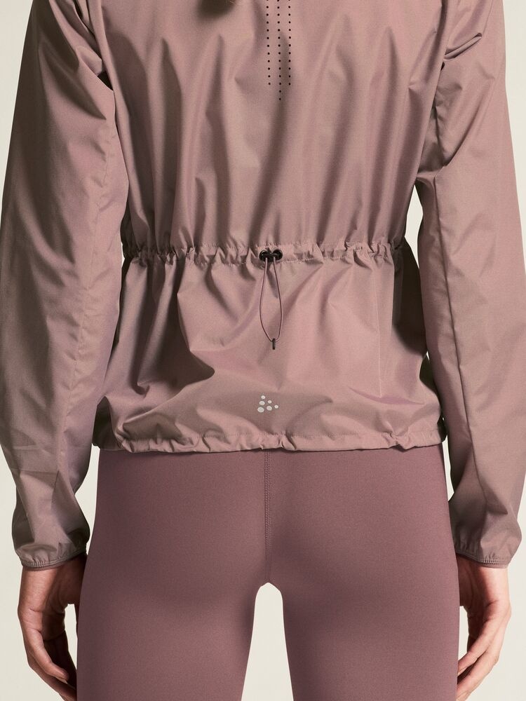 C17236-7530_ADV20Essence20wind20jacket20220W_closeup6