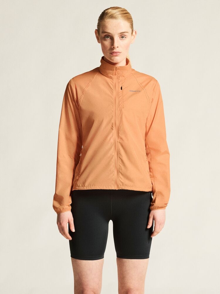 C17236-7540_ADV20Essence20wind20jacket20220W_closeup4