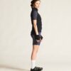 C17324-9990_Endur20Light20Wind20Vest20W_closeup2