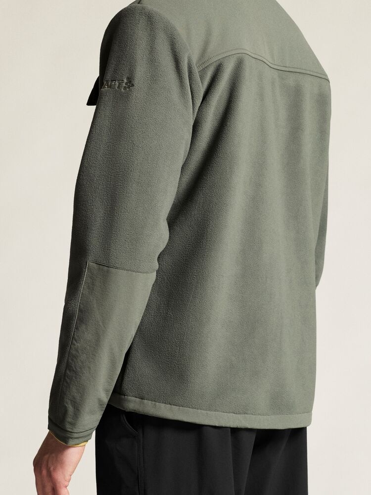 C17421-6470_Urban20Fleece20Jacket20M_closeup7