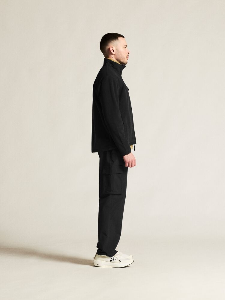 C17421-9990_Urban20Fleece20Jacket20M_closeup2