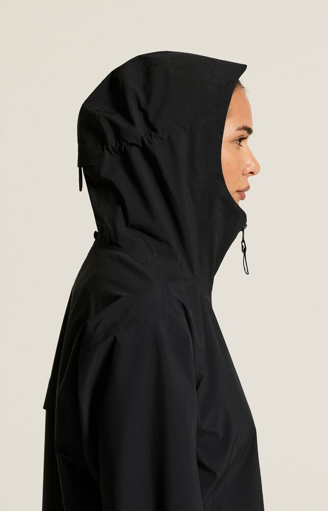 C17424-9990_Urban20Shell20Jacket20W_closeup_132