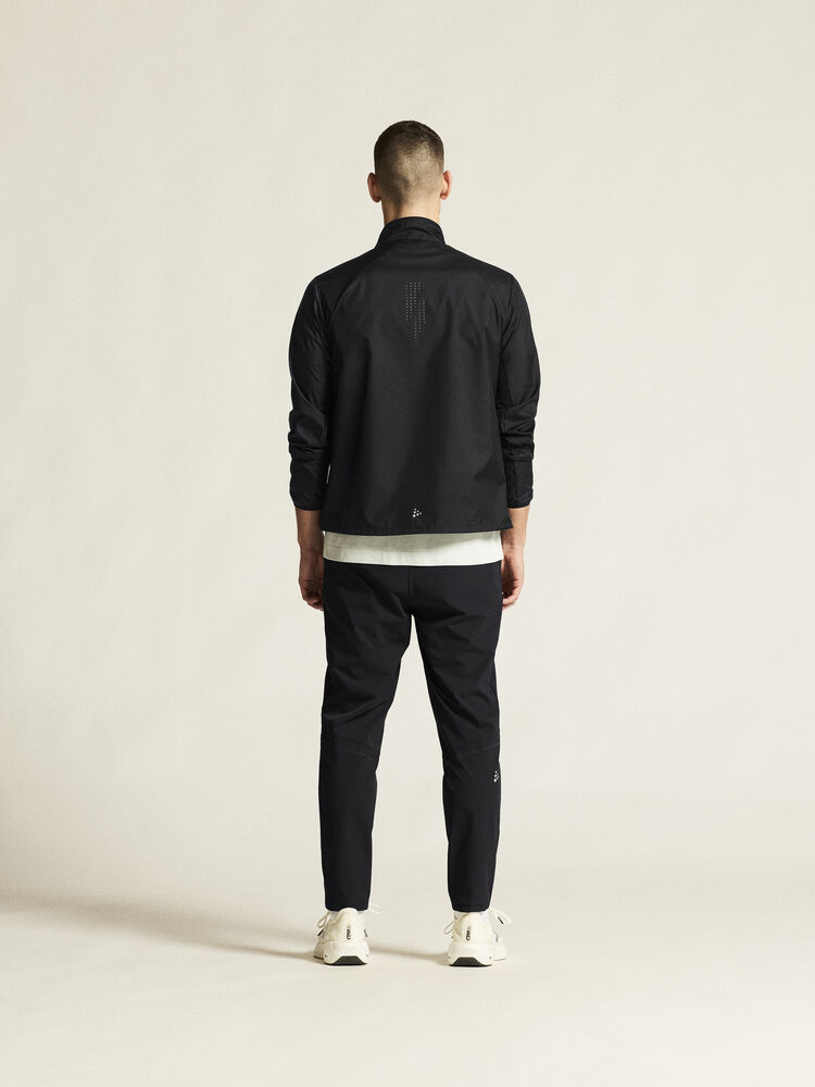 C17488-9990_Adv20Essence20training20pants20320M_closeup3