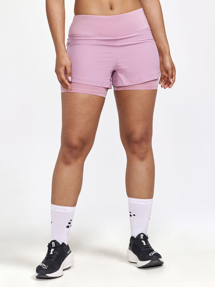 1910722-743000_ADV20Essence202-in-120Shorts20W_Closeup1