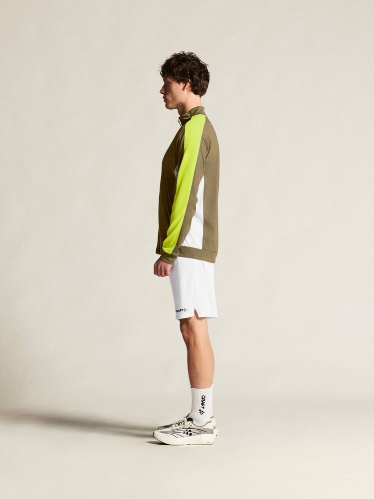 C17380-237Y_Evolve20220Contrast20Full20Zip20Jacket20M_closeup4