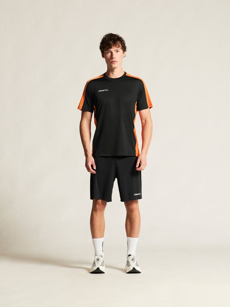 C17386-999J_Evolve20220Contrast20Jersey20M_closeup1