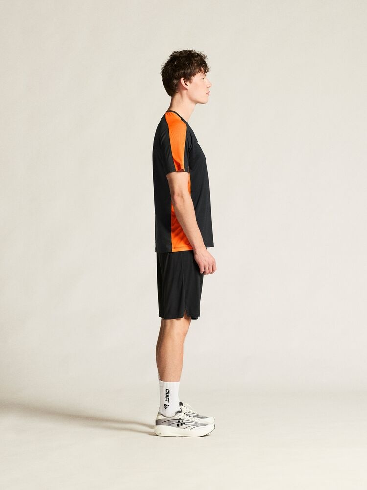 C17386-999J_Evolve20220Contrast20Jersey20M_closeup2