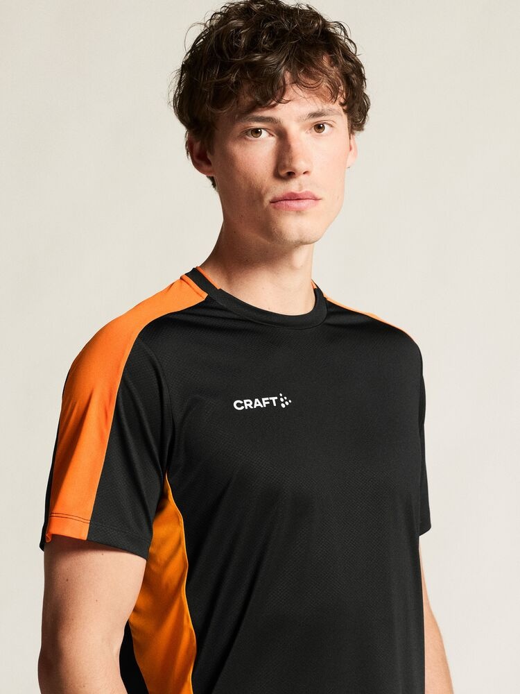 C17386-999J_Evolve20220Contrast20Jersey20M_closeup6