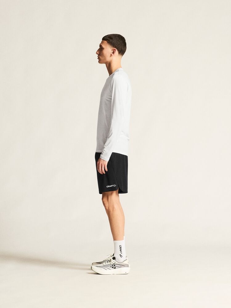 C17693-1000_Ability20Baselayer20LS20M_closeup4