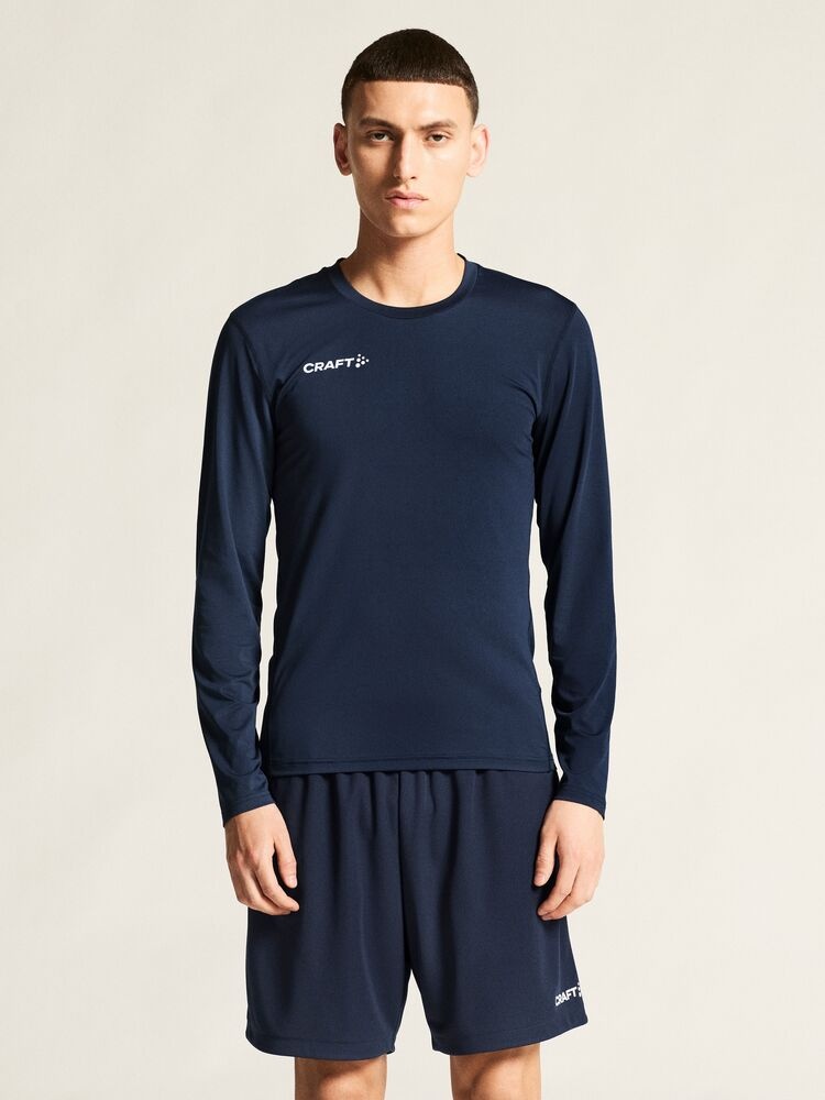 C17693-3900_Ability20Baselayer20LS20M_closeup5