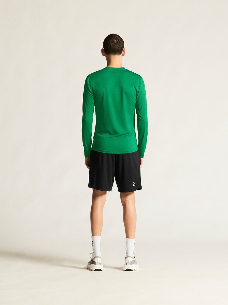 C17693-6510_Ability20Baselayer20LS20M_closeup3