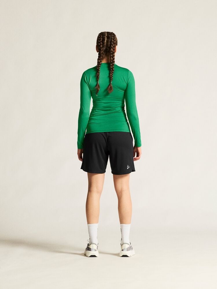 C17694-6510_Ability20Baselayer20LS20W_closeup3