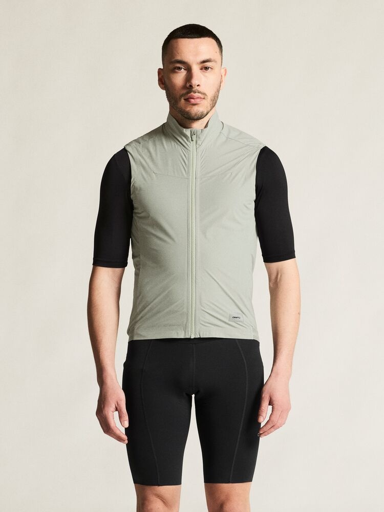 C17323-9310_Endur20Light20Wind20Vest20M_closeup4-1