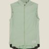 C17324-6300_Endur20Light20Wind20Vest20W_FrontL
